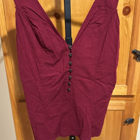 Free People Top with Buttons in Cranberry NEW - Picture 4 of 4
